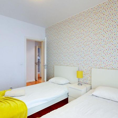 Happy Building By Gw Holidays Apartment Lisbon Luaran gambar